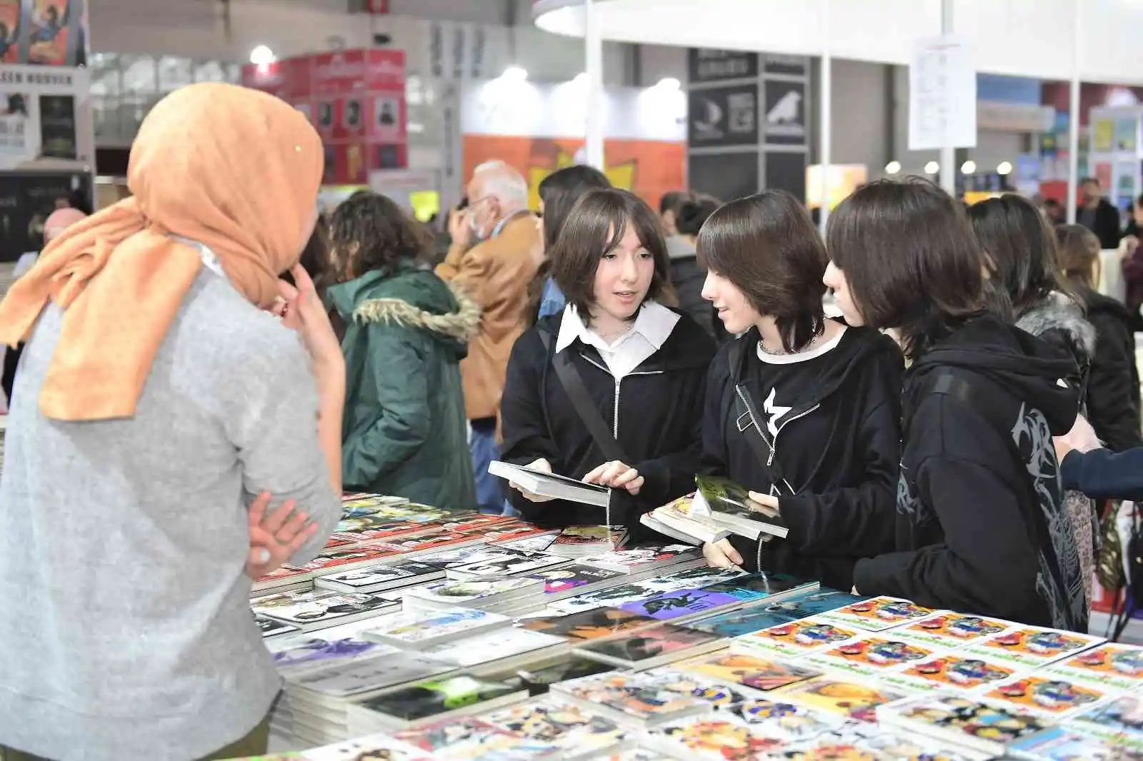 Çukurova Kitap Fuarı açıldı
