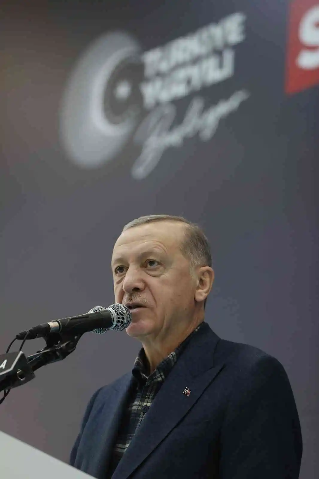 Cumhurbaşkanı Erdoğan’dan 6’lı masaya ‘Cümbüş Masası’ benzetmesi