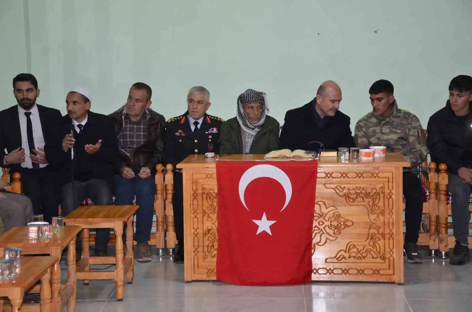 Cumhurbaşkanı Erdoğan, Şırnaklı şehidin ailesine telefonla taziyelerini iletti