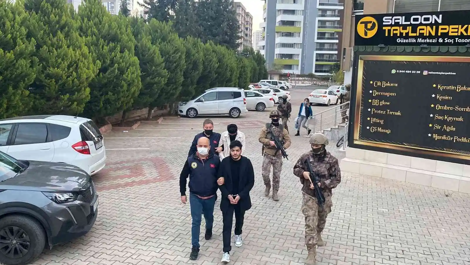 DEAŞ’ın kasası 2 şüpheli Mersin’de gözaltına alındı
