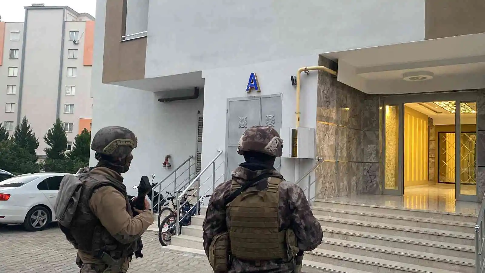 DEAŞ’ın kasası 2 şüpheli Mersin’de gözaltına alındı