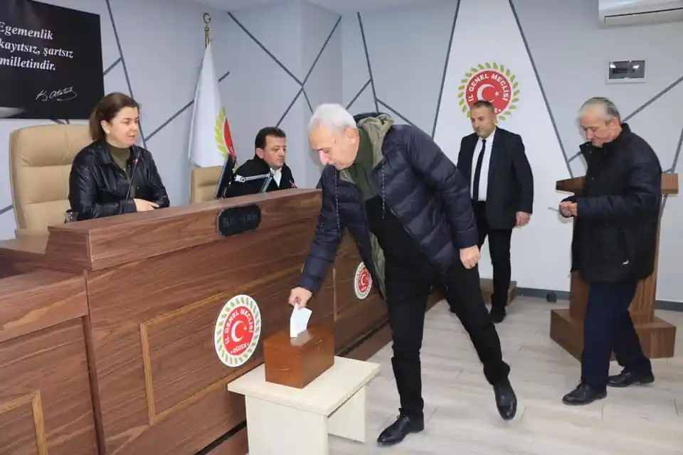 Denetim ve vakfı üyeleri belirlendi