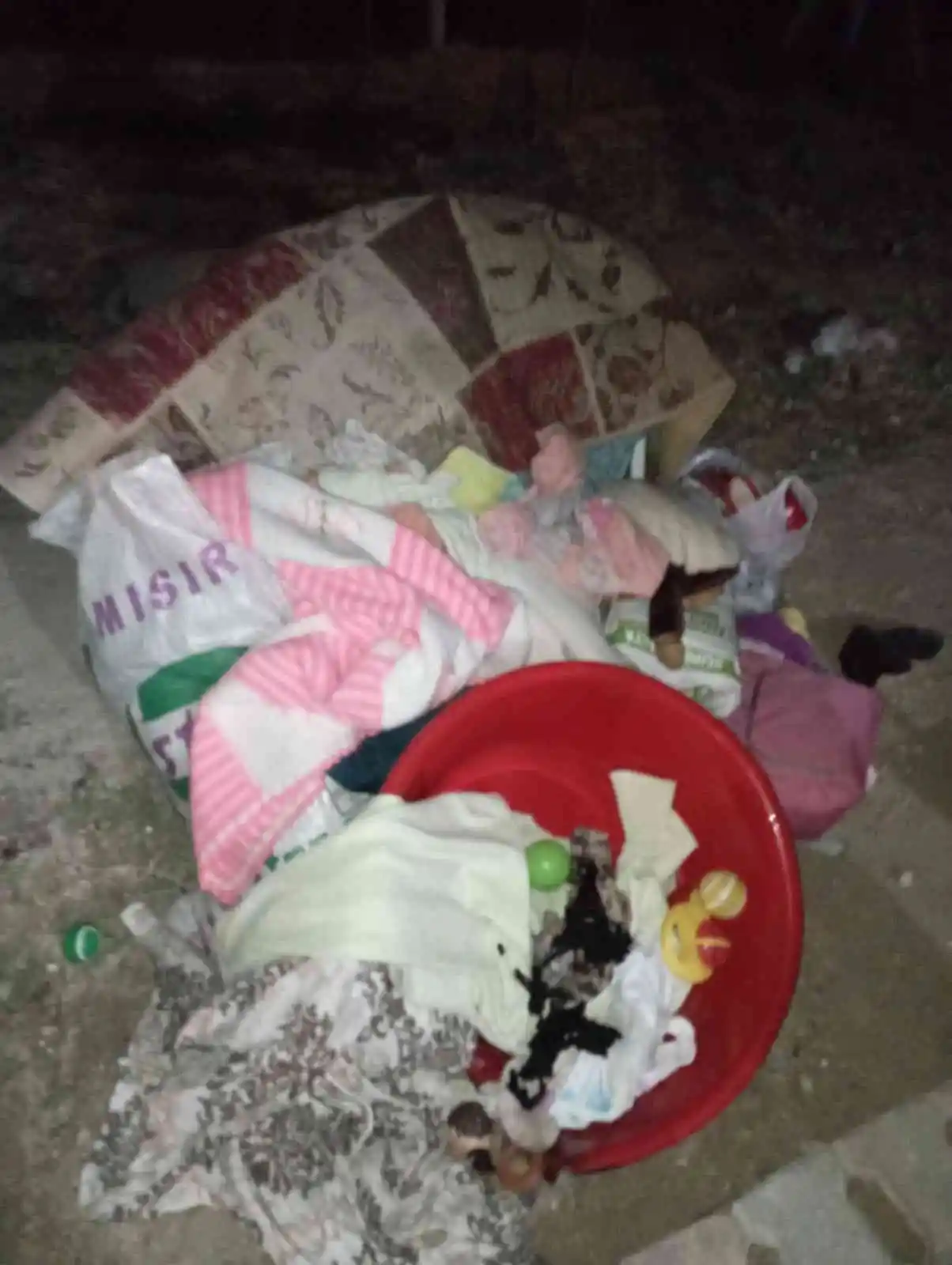 Denizli’de tek katlı evde çıkan sebepsiz yangınlar ailenin kabusu oldu