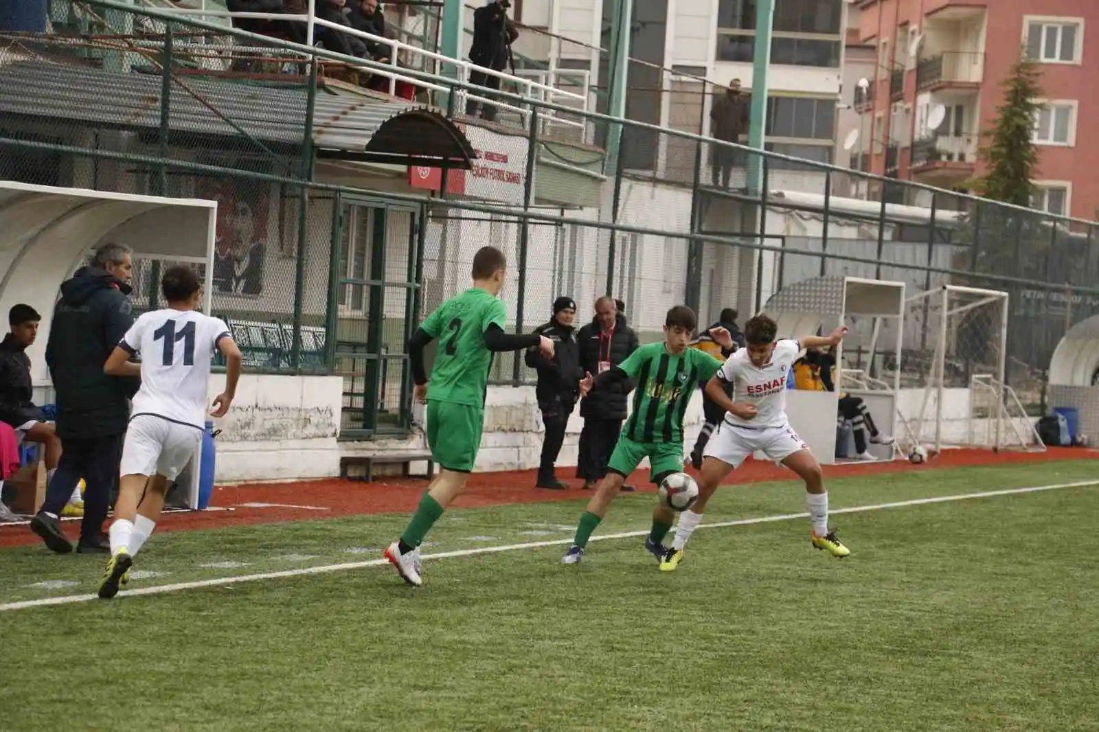 Denizlispor rakibini mağlup ederek lider oldu
