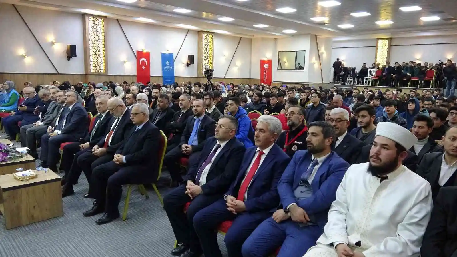Diyanet İşleri Başkanı Erbaş’tan Danimarka’da Kur’an-ı Kerim yakma eylemine tepki