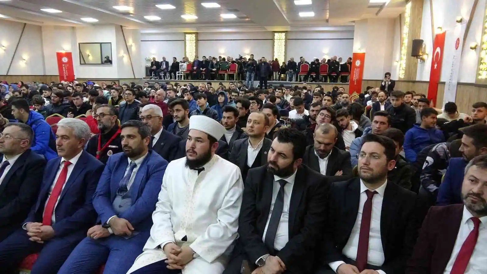 Diyanet İşleri Başkanı Erbaş’tan Danimarka’da Kur’an-ı Kerim yakma eylemine tepki