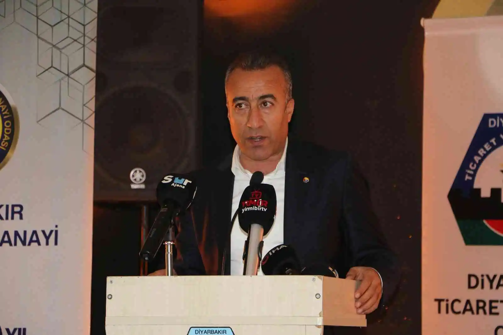 Diyarbakır’da inşaat müteahhitleri bir araya geldi