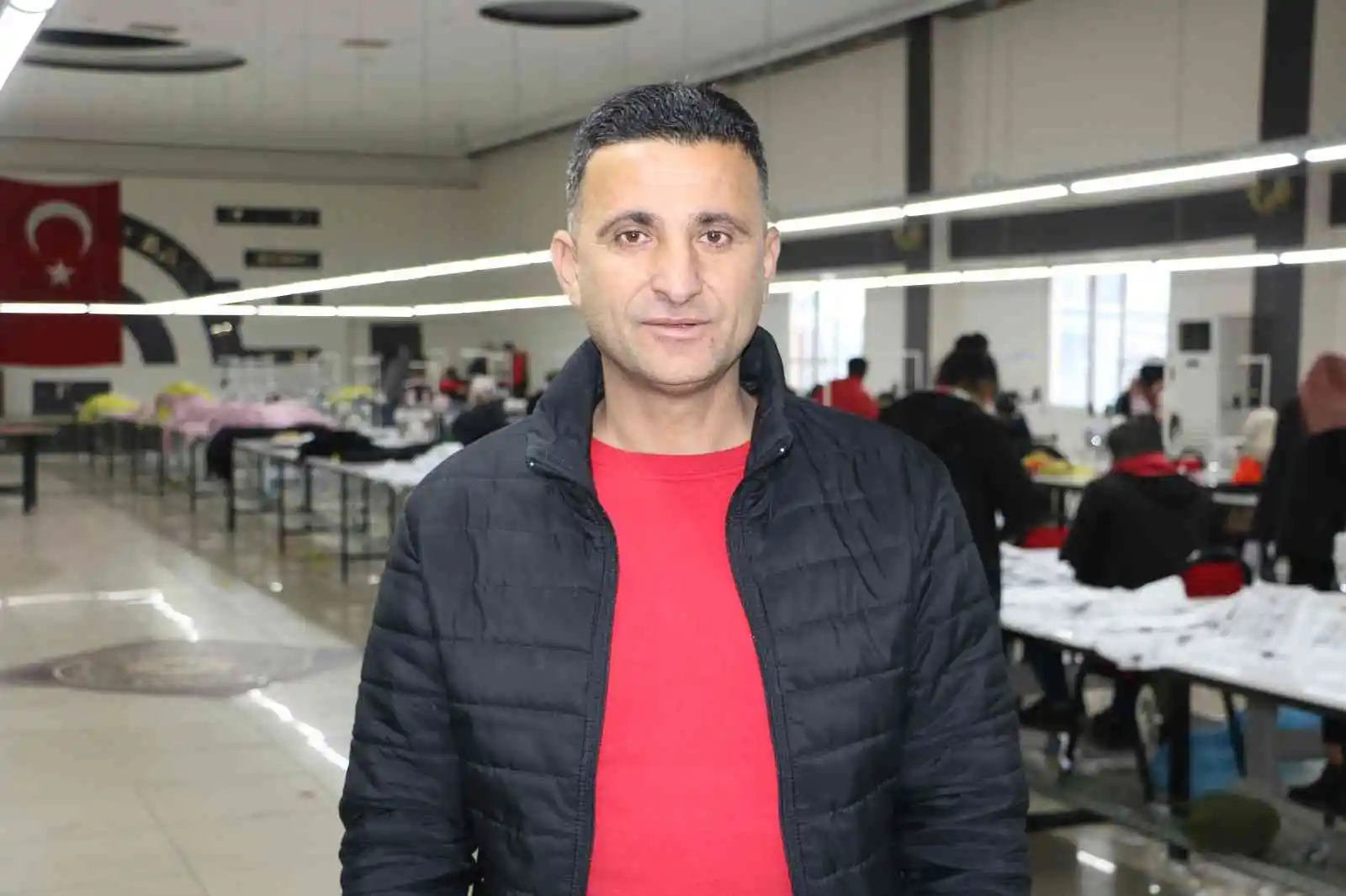 Diyarbakırlı öğrencilerden Ukraynalı askerlere uyku tulumu ihracatı
