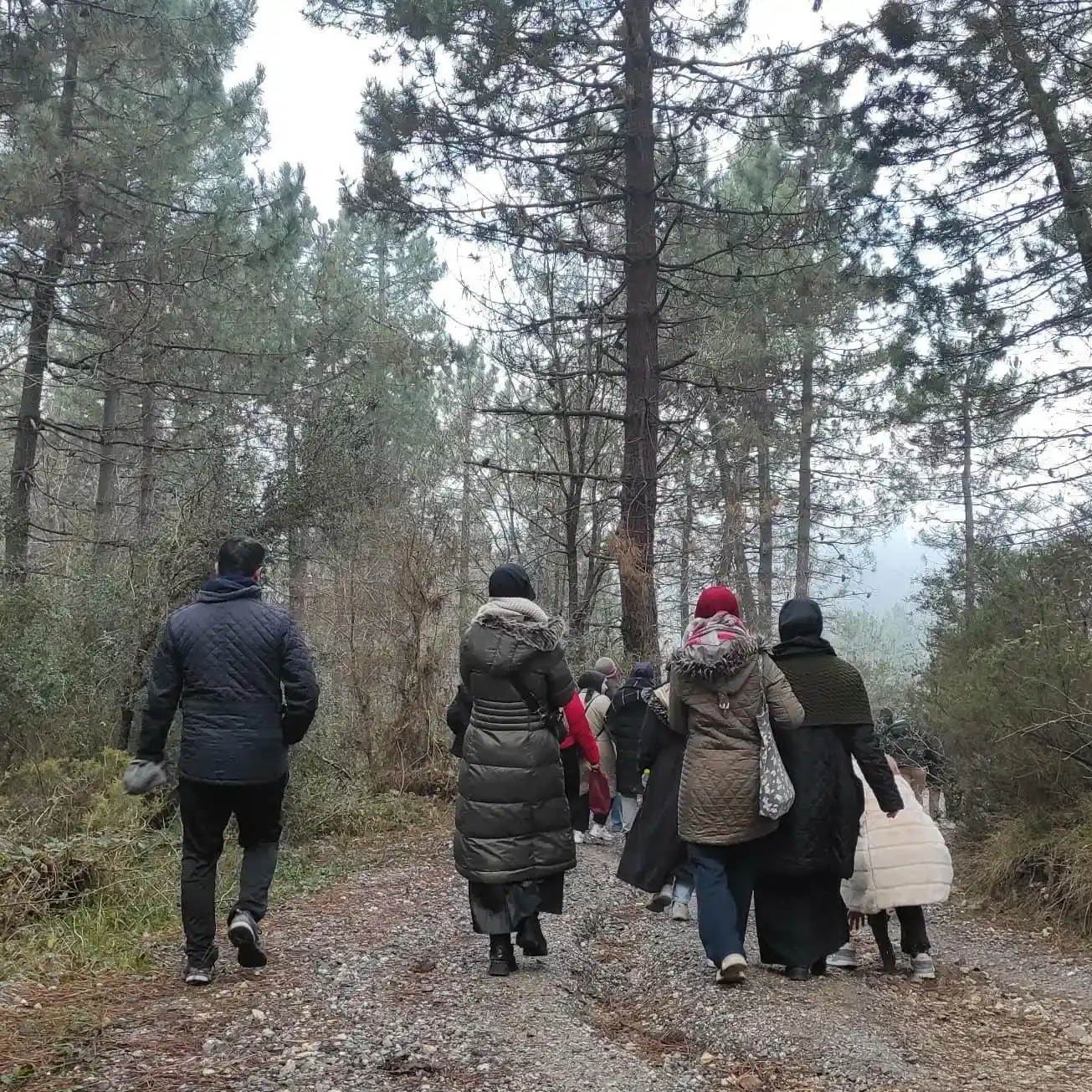 Düzce yürüyor yüzler gülüyor devam ediyor
