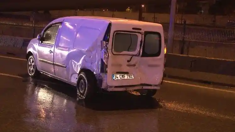 E5 Kara Yolu’nda aşırı süratli otomobil hafif ticari araca çarptı: 1 ölü