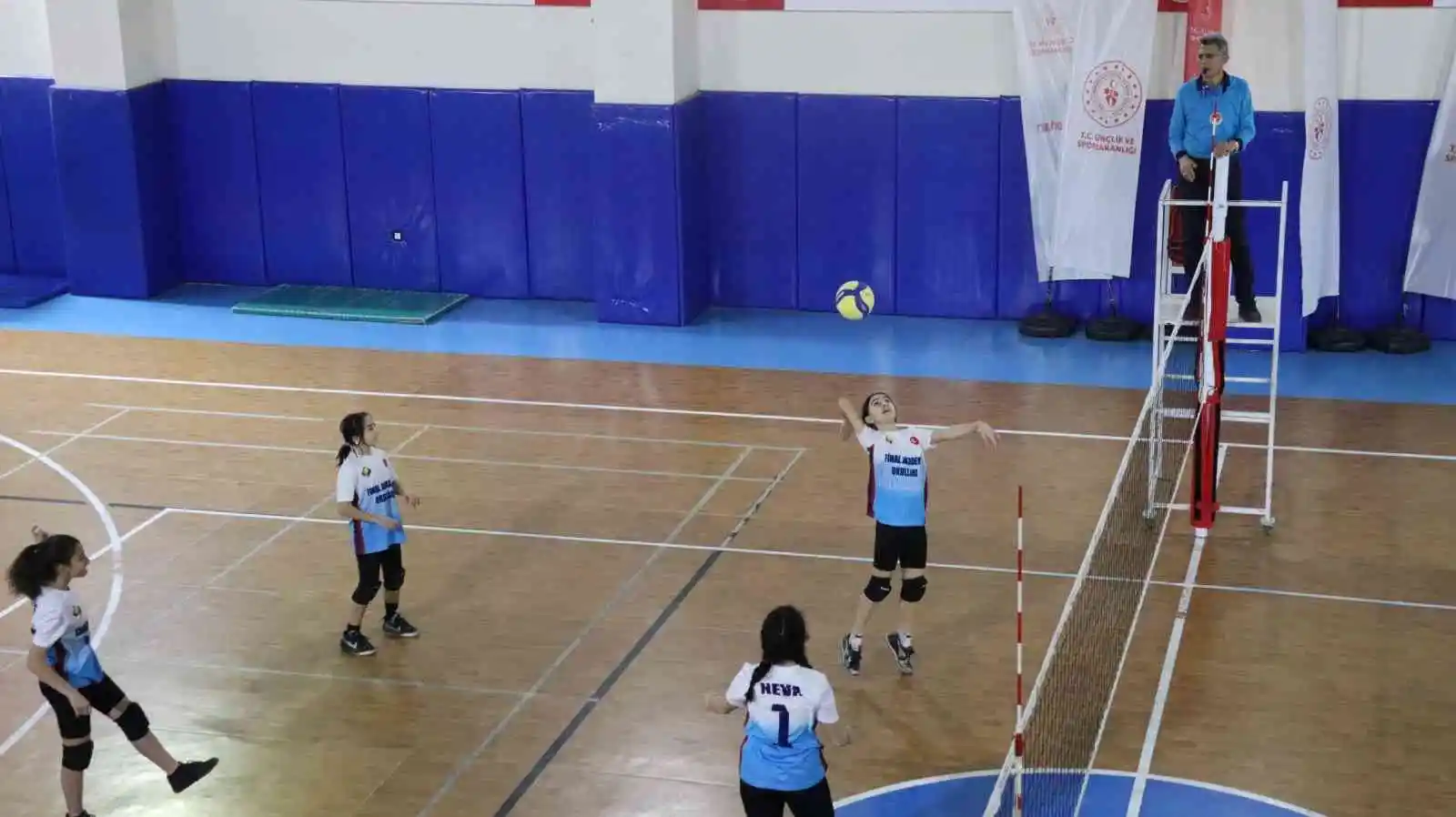 Elazığ’da küçükler Voleybol İl Şampiyonası başladı
