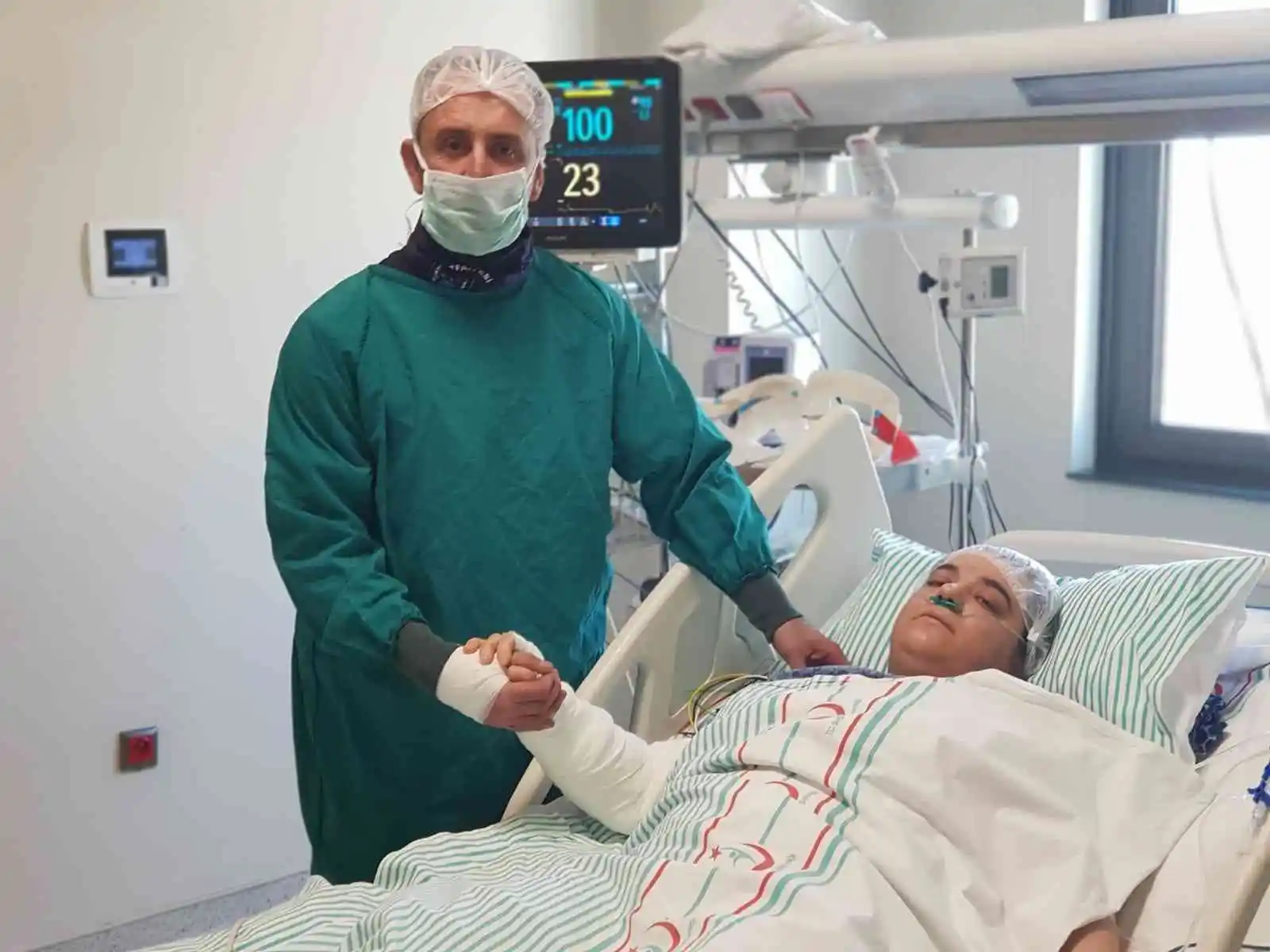 Elazığ depreminin simgesi Azize’nin gerçek kahramanı ortaya çıktı