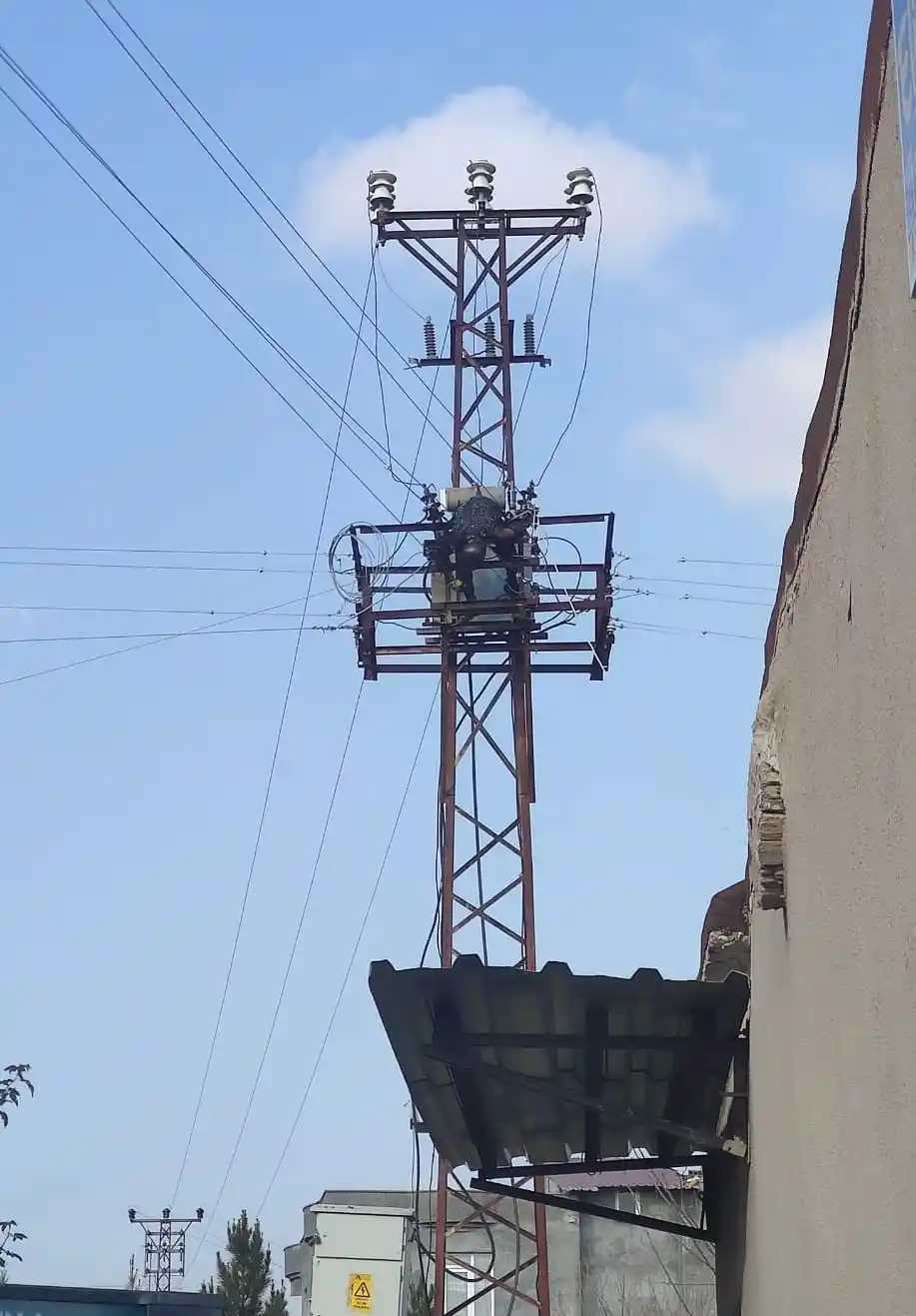 Elektrik akımına kapılan usta feci şekilde can verdi