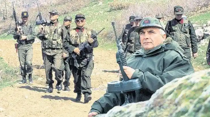 Emekli Korg. Hasan Kundakçı’nın torunu dedesinin Kıbrıs’ta verdiği emri anlattı: “Yapmasaydı gözü arkada kalırdı”