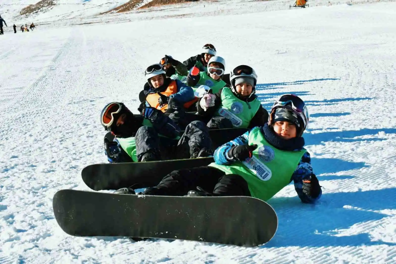 Erciyes Kayak Okulu’nda 7’den 70’e Herkes Kayak Öğreniyor
