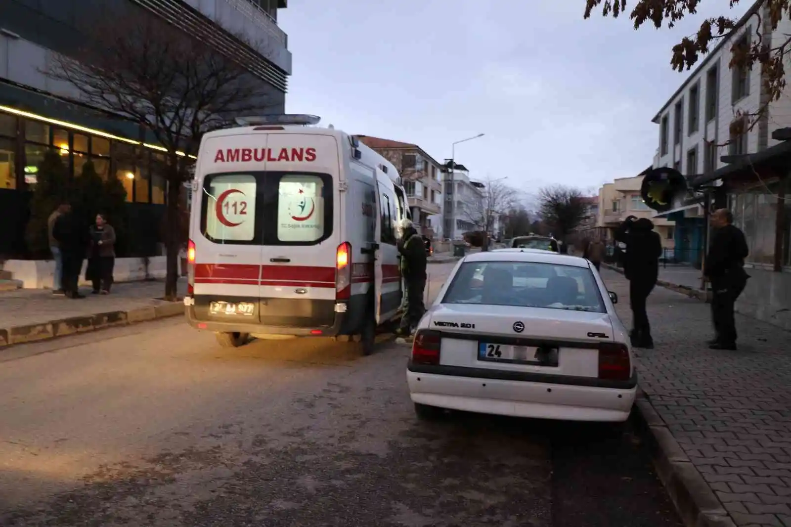 Erzincan’da kafede karbonmonoksit gazından 5 kişi zehirlendi