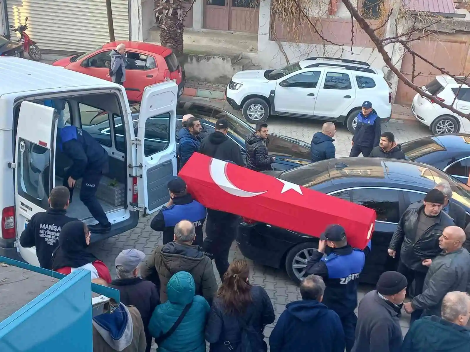 Eski Belediye Başkanı ve Milli Eğitim Müdürü Orhan Kamalı toprağa verildi