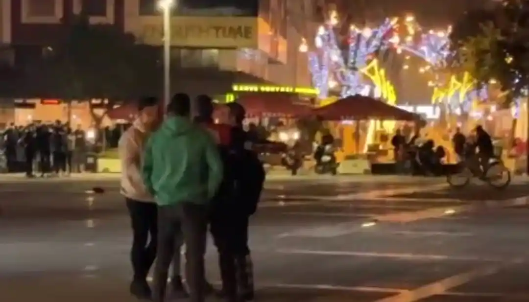 ’Eski sevgilimle neden konuştun’ kavgasında kan aktı: 2 yaralı