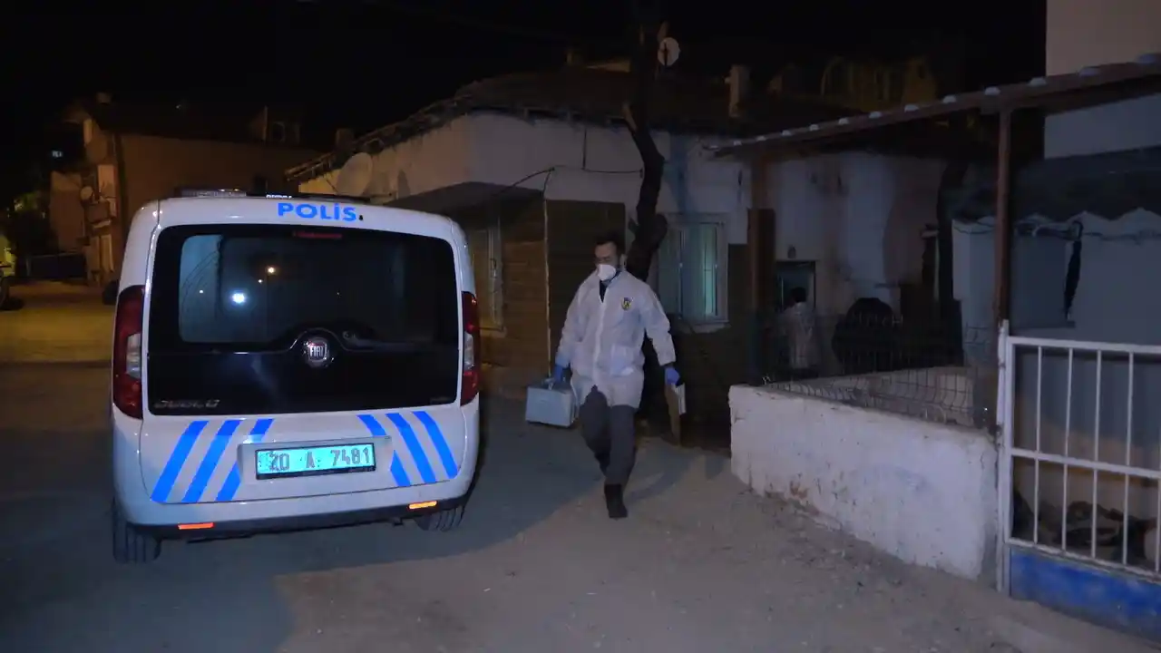 Evde yüzünde darp, vücudunda izmarit izleri olan bebek cesedi bulundu