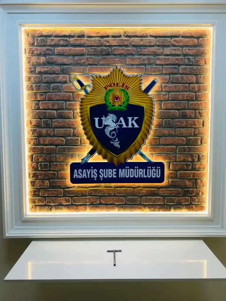 Evlerin doğal gaz kutusundaki bakır çubukları çalan şüpheliler tutuklandı