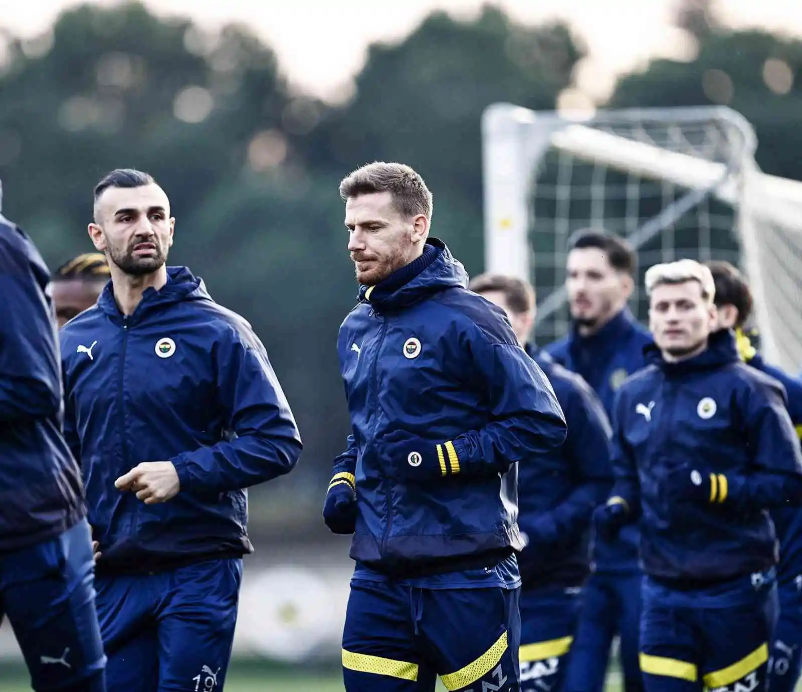 Fenerbahçe, Ümraniyespor maçı için kampa girdi