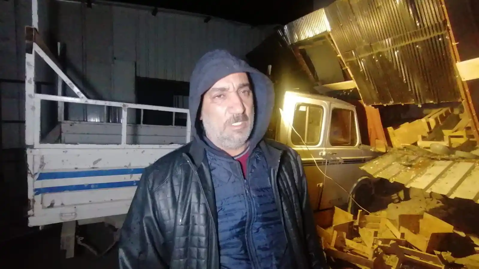 Fırtına kafesleri devirdi, güvercinler telef oldu