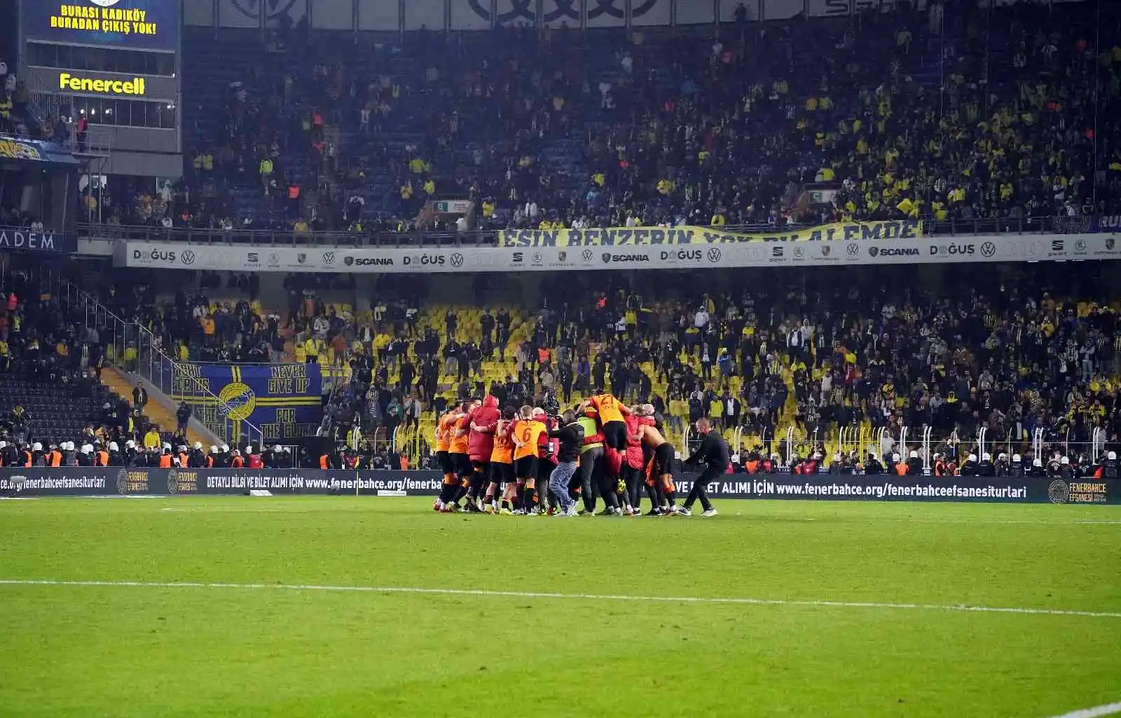 Galatasaray’da büyük sevinç
