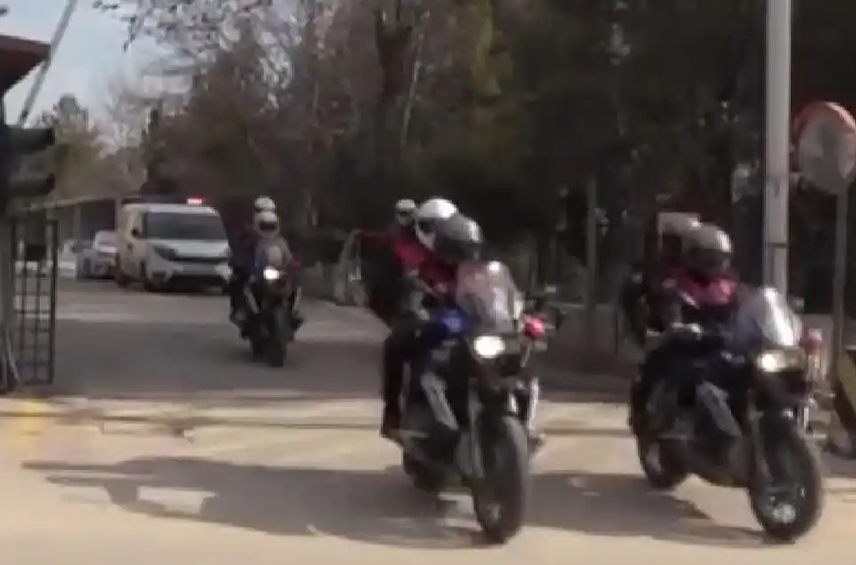 Gaziantep’te metruk binalara şok baskın