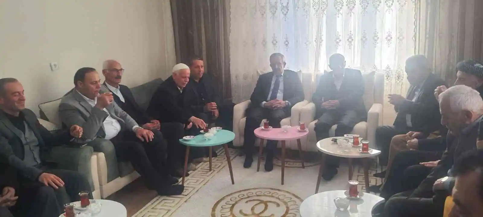 Hakkari'de husumetli iki aile barıştırıldı