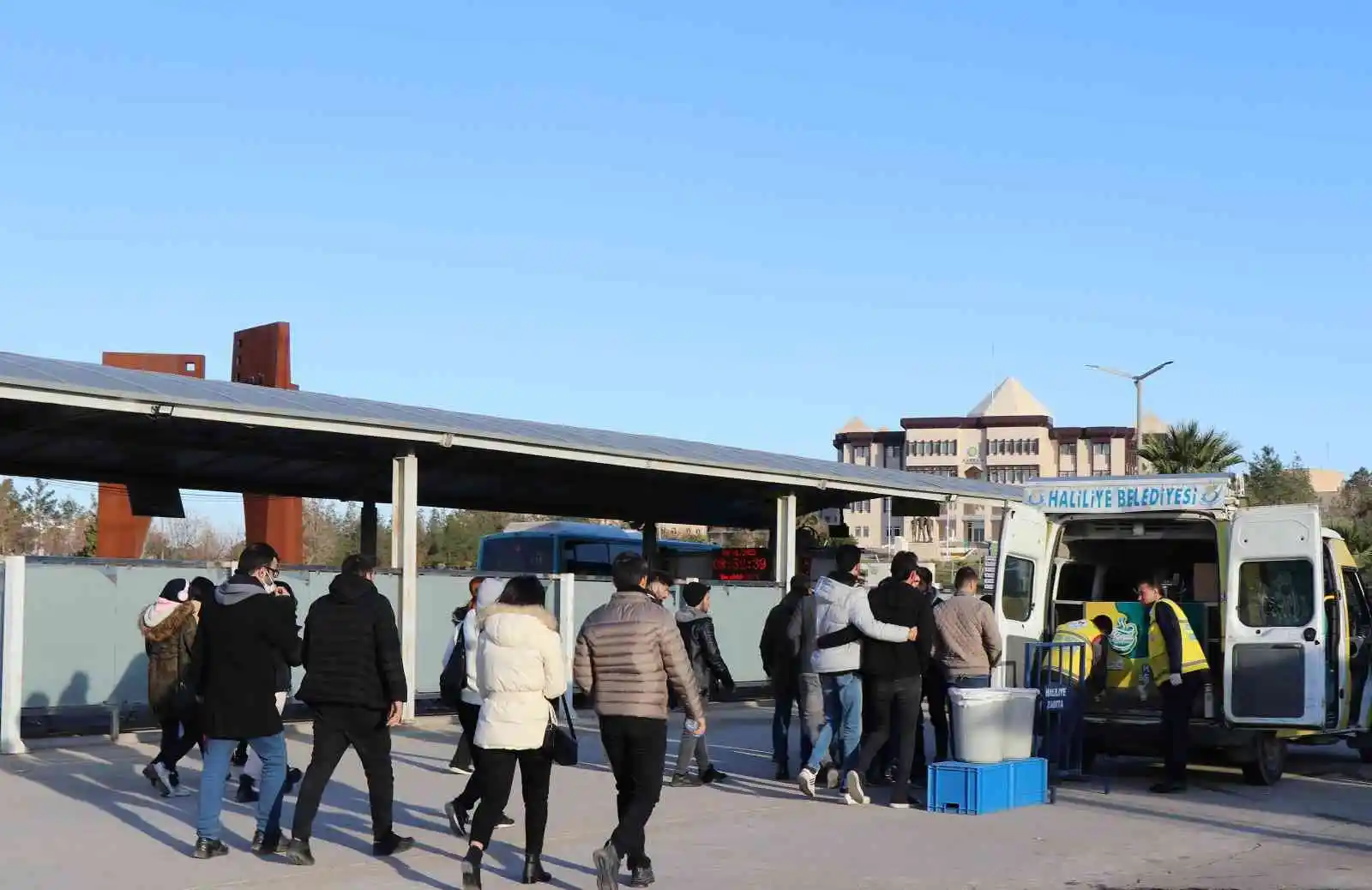 Harran Üniversitesi’nde çorba ikramı başladı
