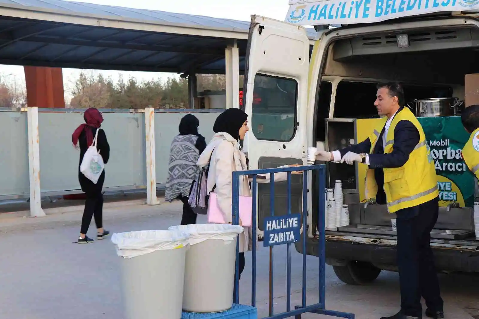 Harran Üniversitesi’nde çorba ikramı başladı