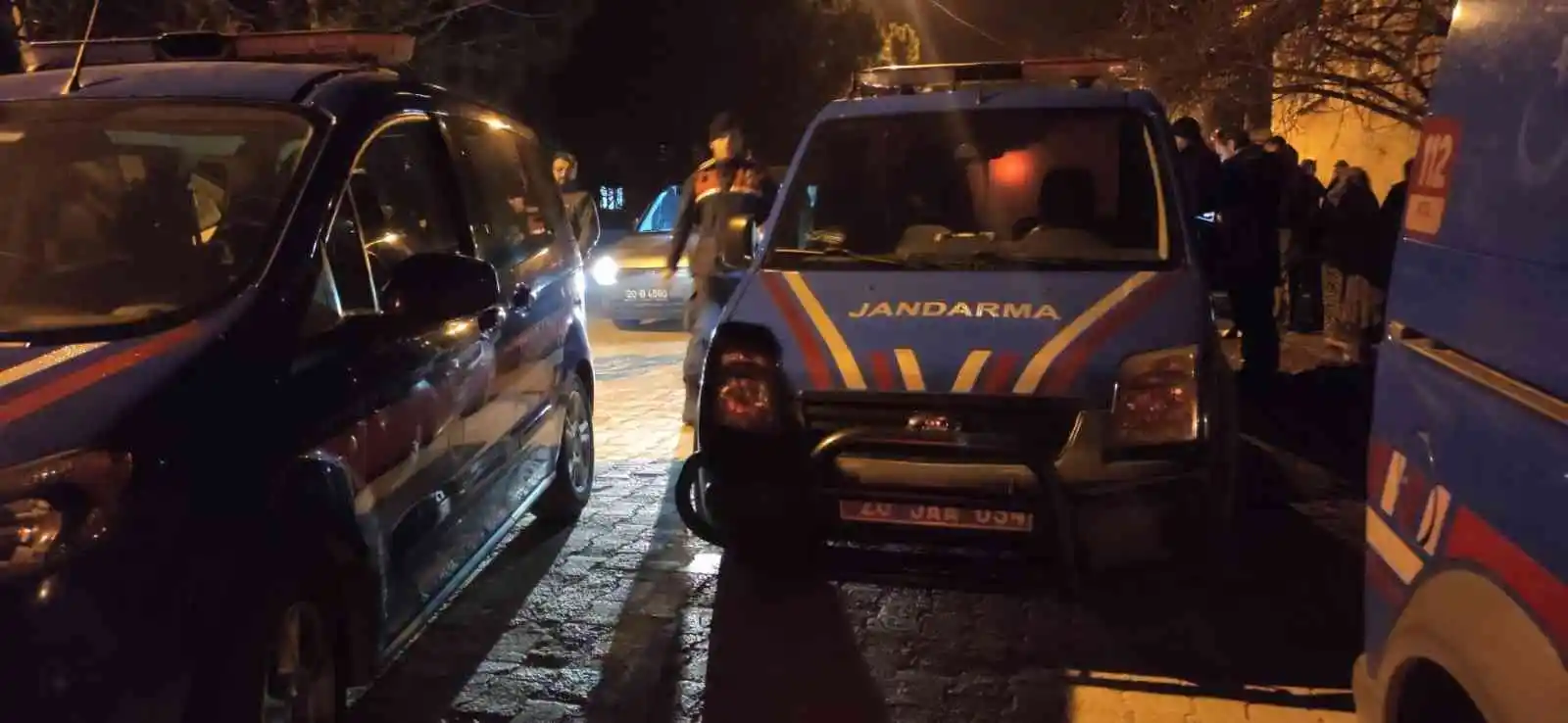 Hastaneden izinli geldiği evinde kardeşi tarafından ölü bulundu
