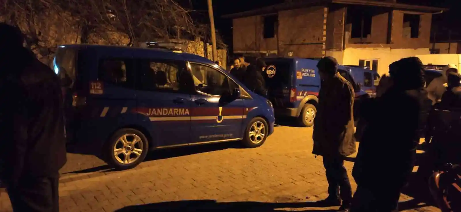 Hastaneden izinli geldiği evinde kardeşi tarafından ölü bulundu
