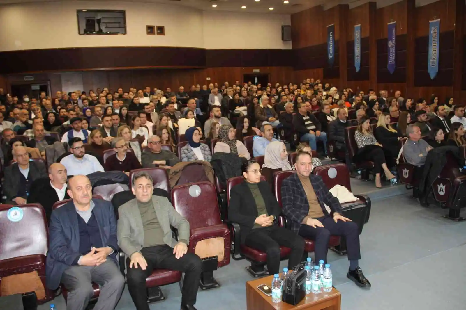 İhlas Pazarlamada, başarılı personeller ödüllendirildi