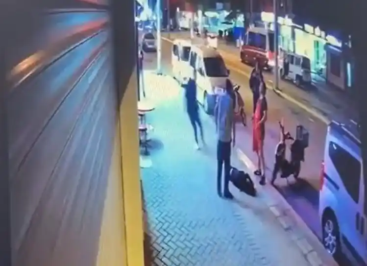 İkinci kattan düşen kadın hayatını kaybetti