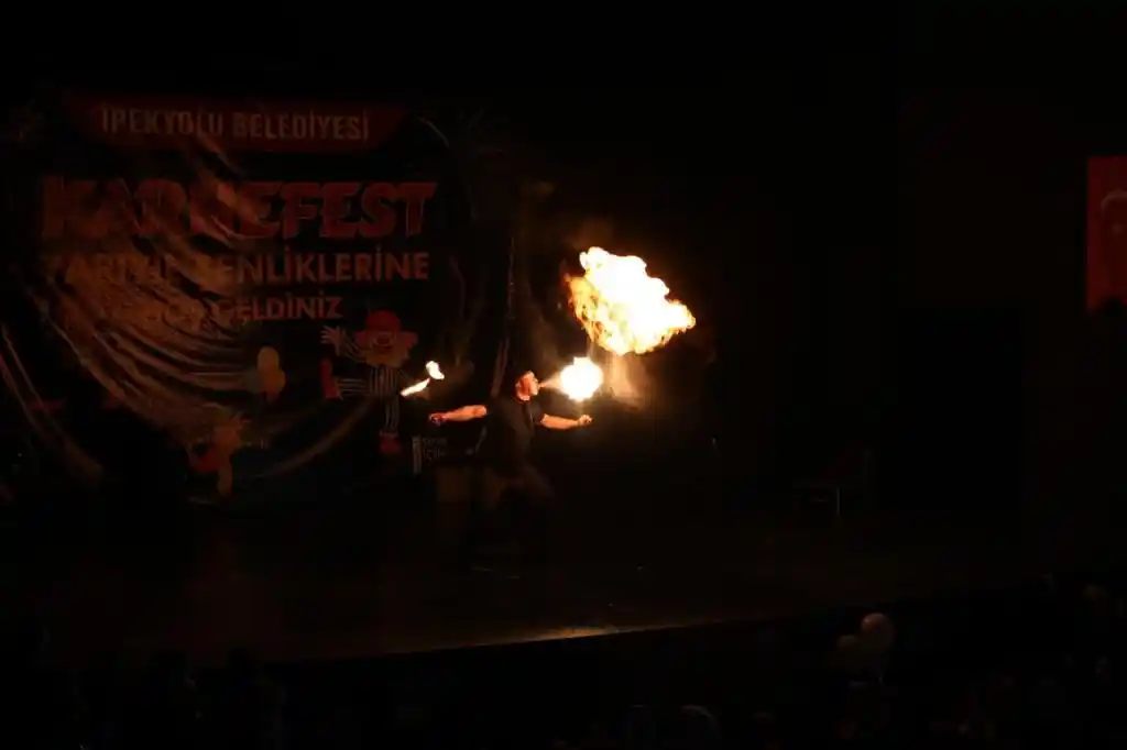 İpekyolu’nda yarıyıl şenlikleri coşkuyla başladı