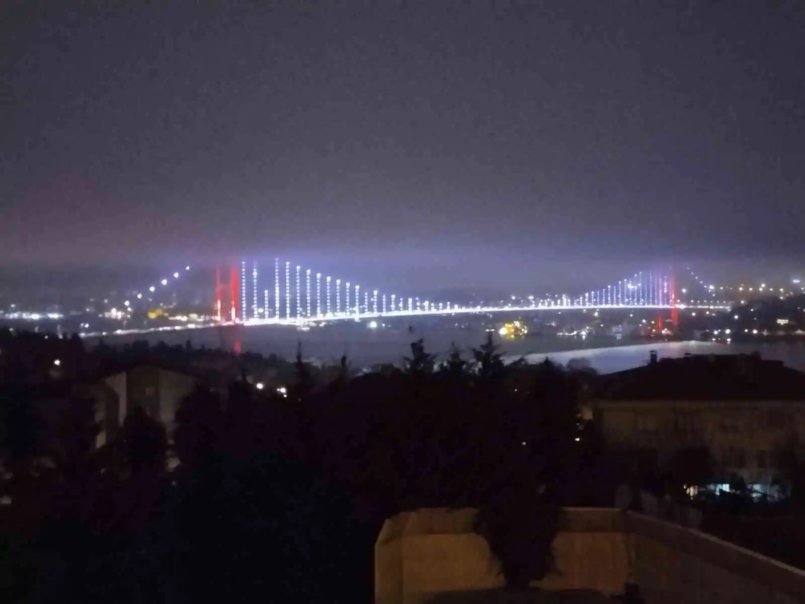 İstanbul Anadolu Yakası’nda sis etkili oluyor
