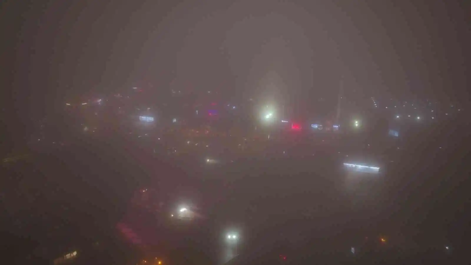İstanbul’da etkili olan sis böyle görüntülendi
