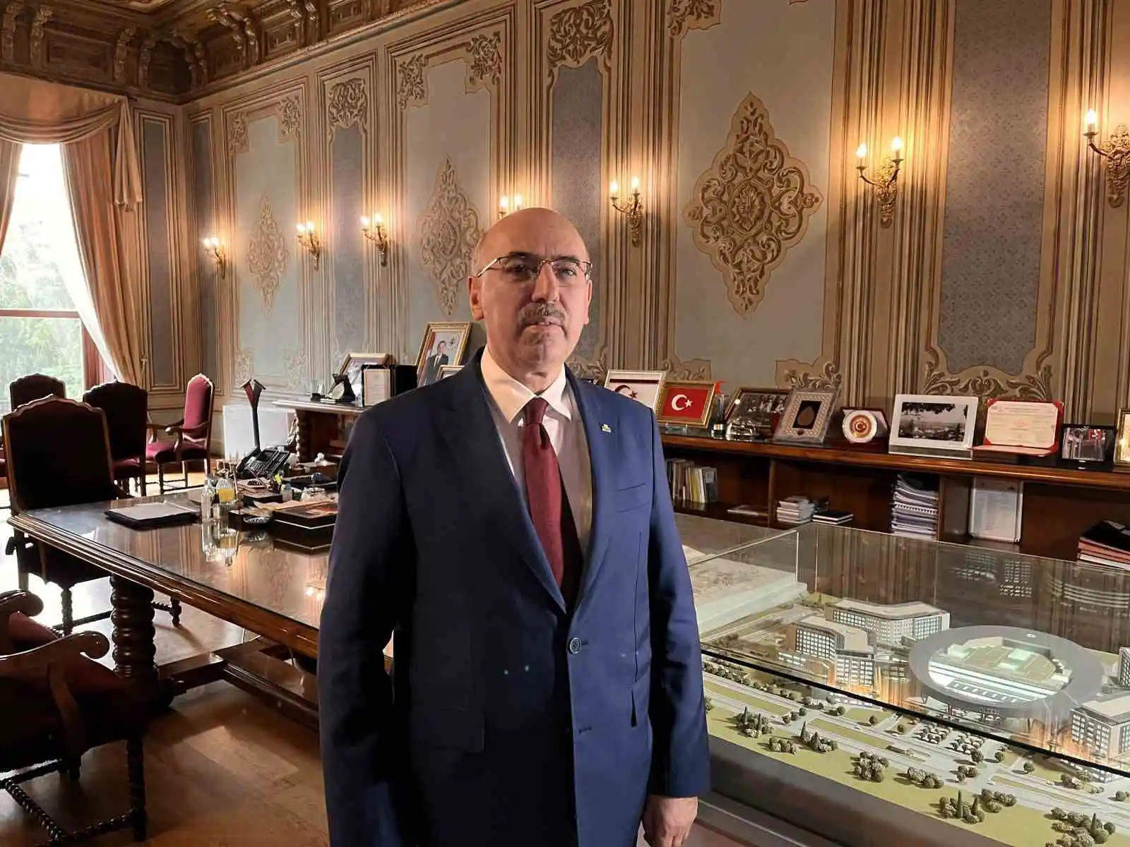 İstanbul Üniversitesinin Hasdal’daki hastane binası havadan görüntülendi