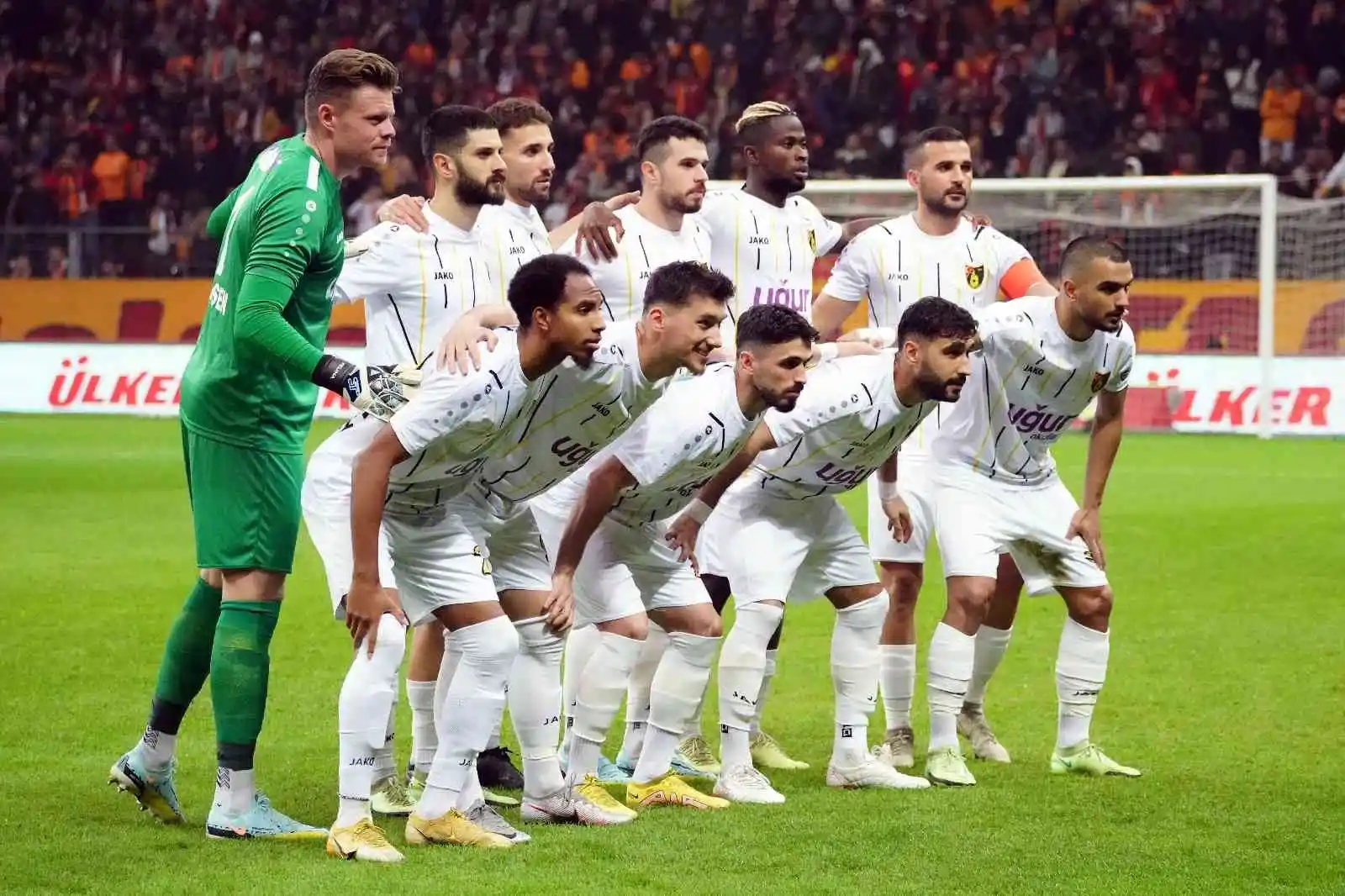 İstanbulspor ile Ümraniyespor, Süper Lig’de ilk randevuda