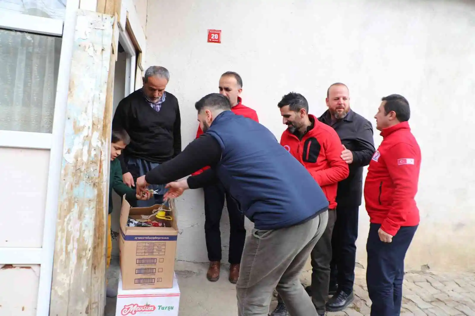 İsviçre’den Hakkari’ye yardım eli