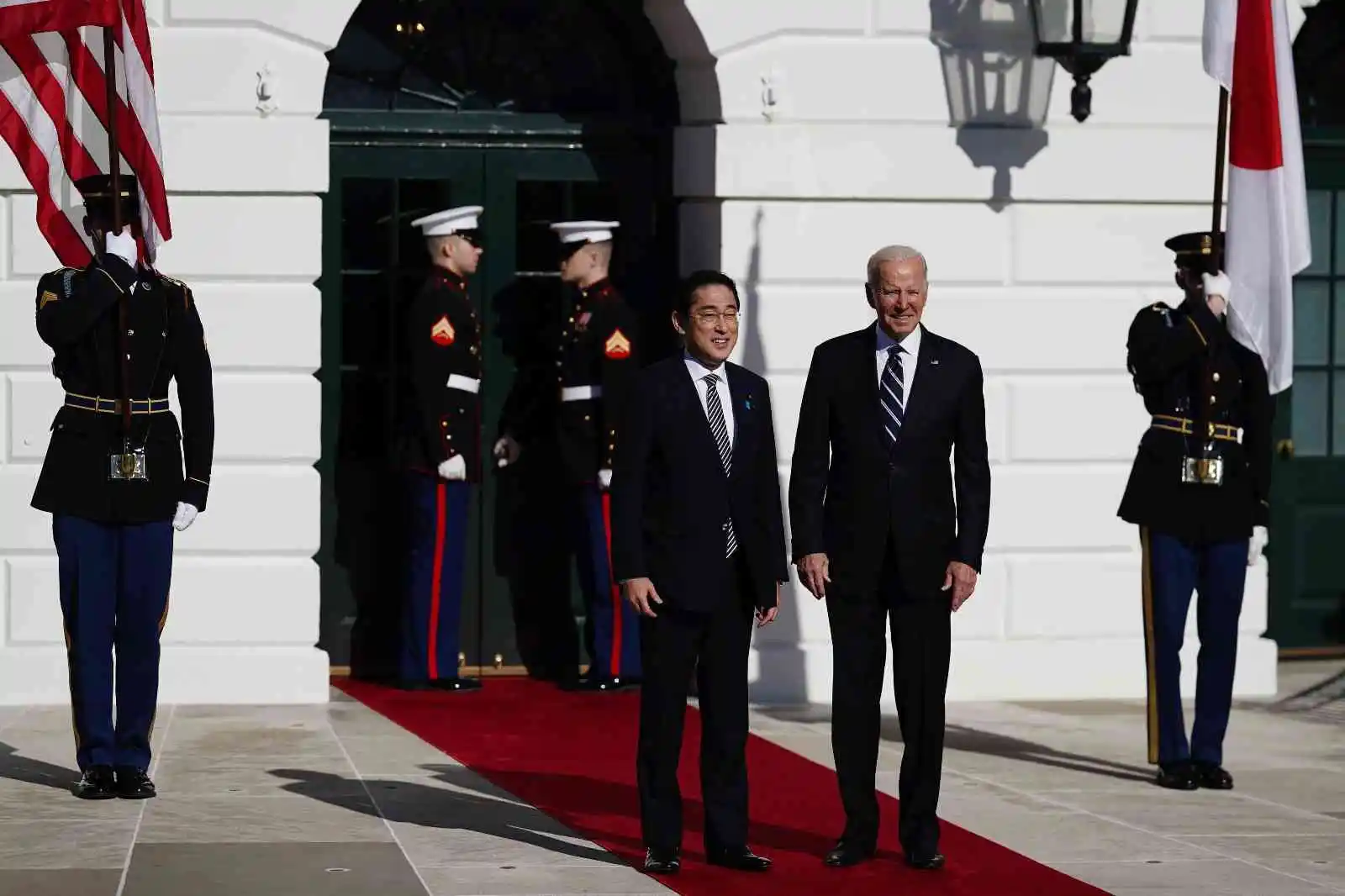 Japonya Başbakanı Kishida, Biden ile görüştü