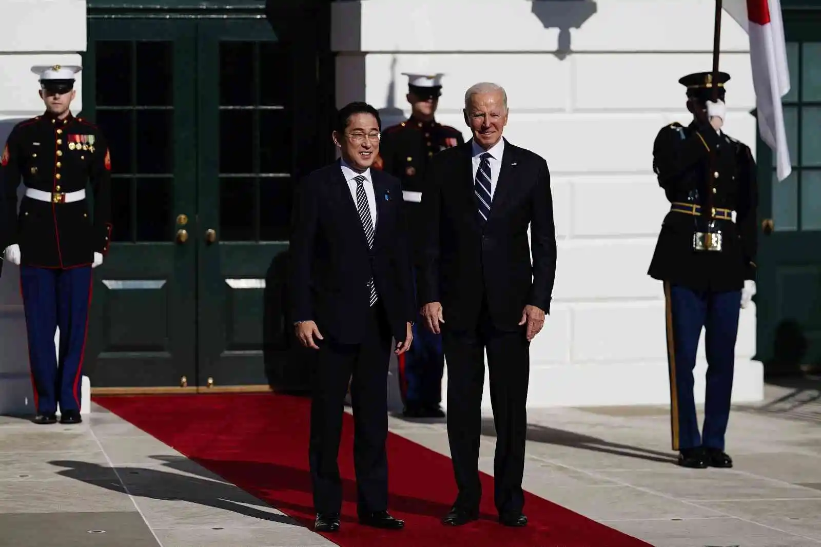 Japonya Başbakanı Kishida, Biden ile görüştü