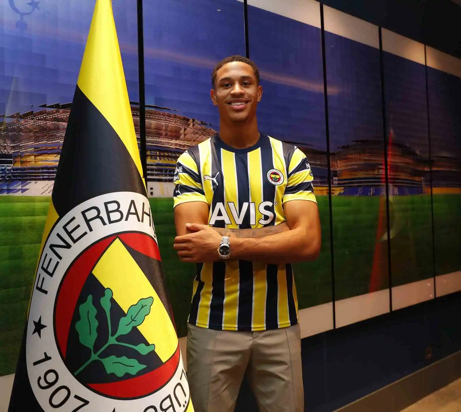 Jayden Oosterwolde resmen Fenerbahçe’de
