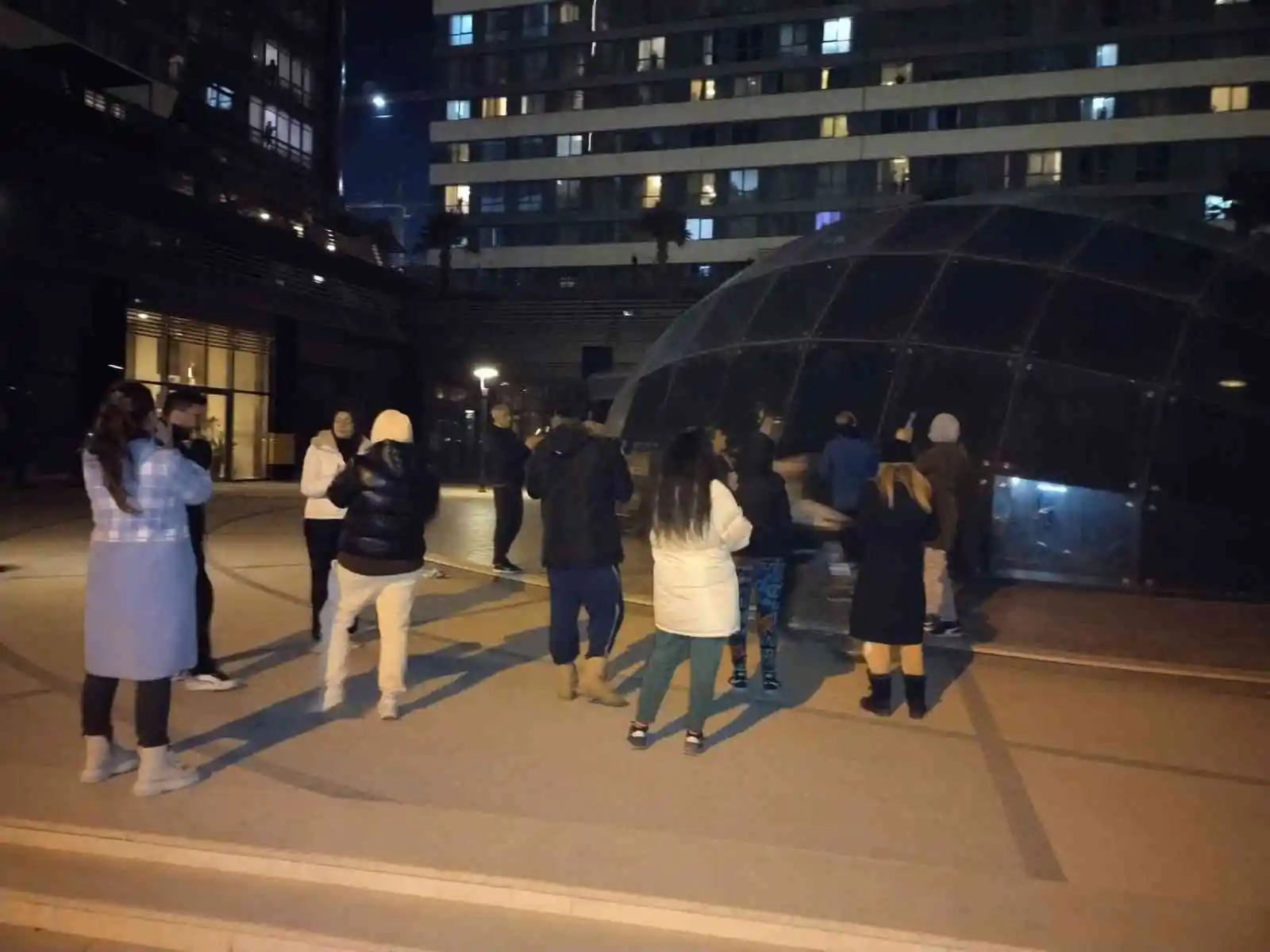 Kadıköy Broklyn Park Sitesi’nde aidat protestosu üçüncü gününde de devam ediyor