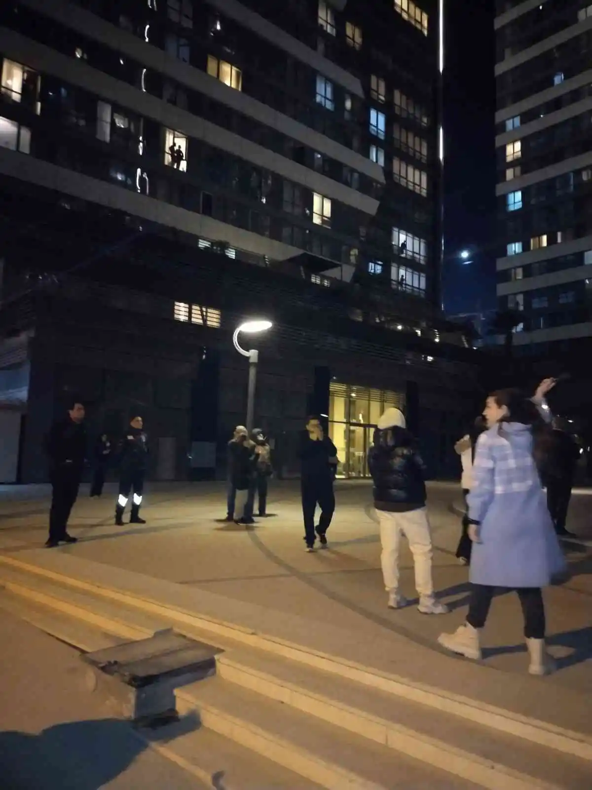 Kadıköy Broklyn Park Sitesi’nde aidat protestosu üçüncü gününde de devam ediyor