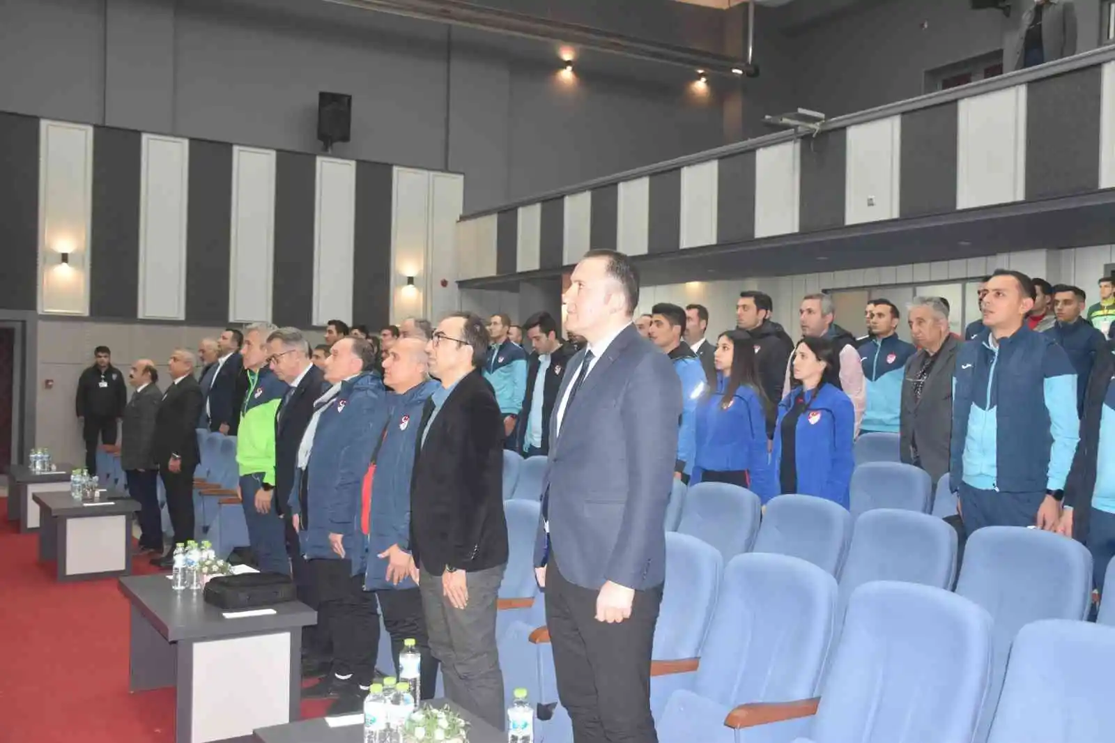 Karabük’te bölgesel hakem semineri yapıldı
