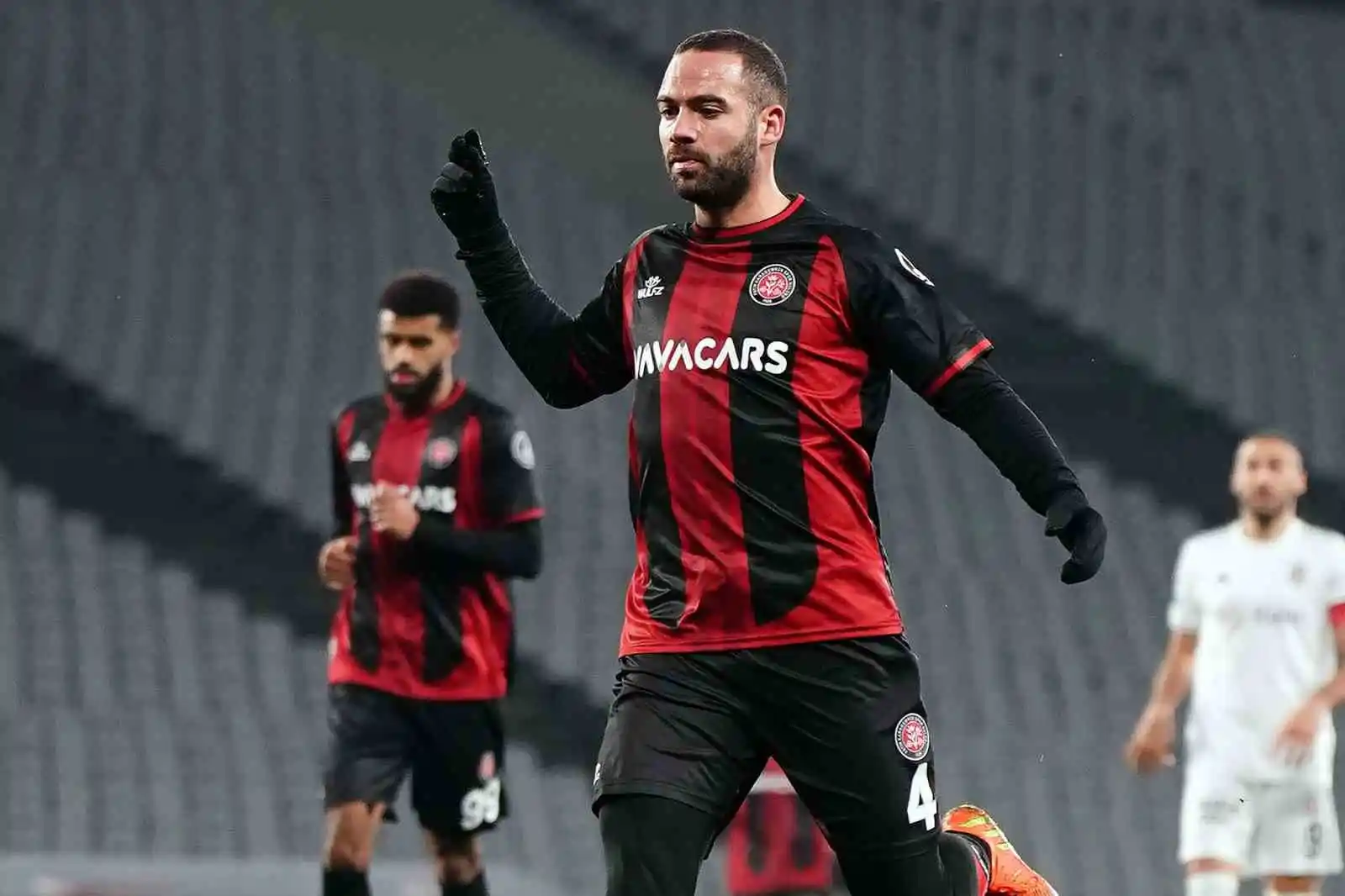 Karagümrük'te Davide Biraschi cezalı duruma düştü