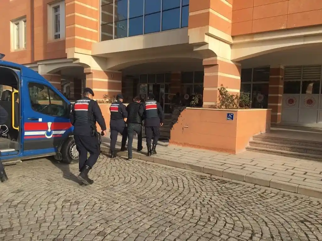 Kastamonu'da yüzlerce extacy hapla yakalanan şahıs tutuklandı