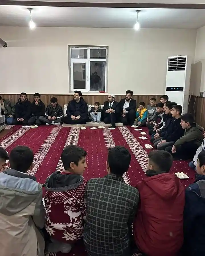 Kaymakam Hasan Kurt gençlerle bir araya geldi